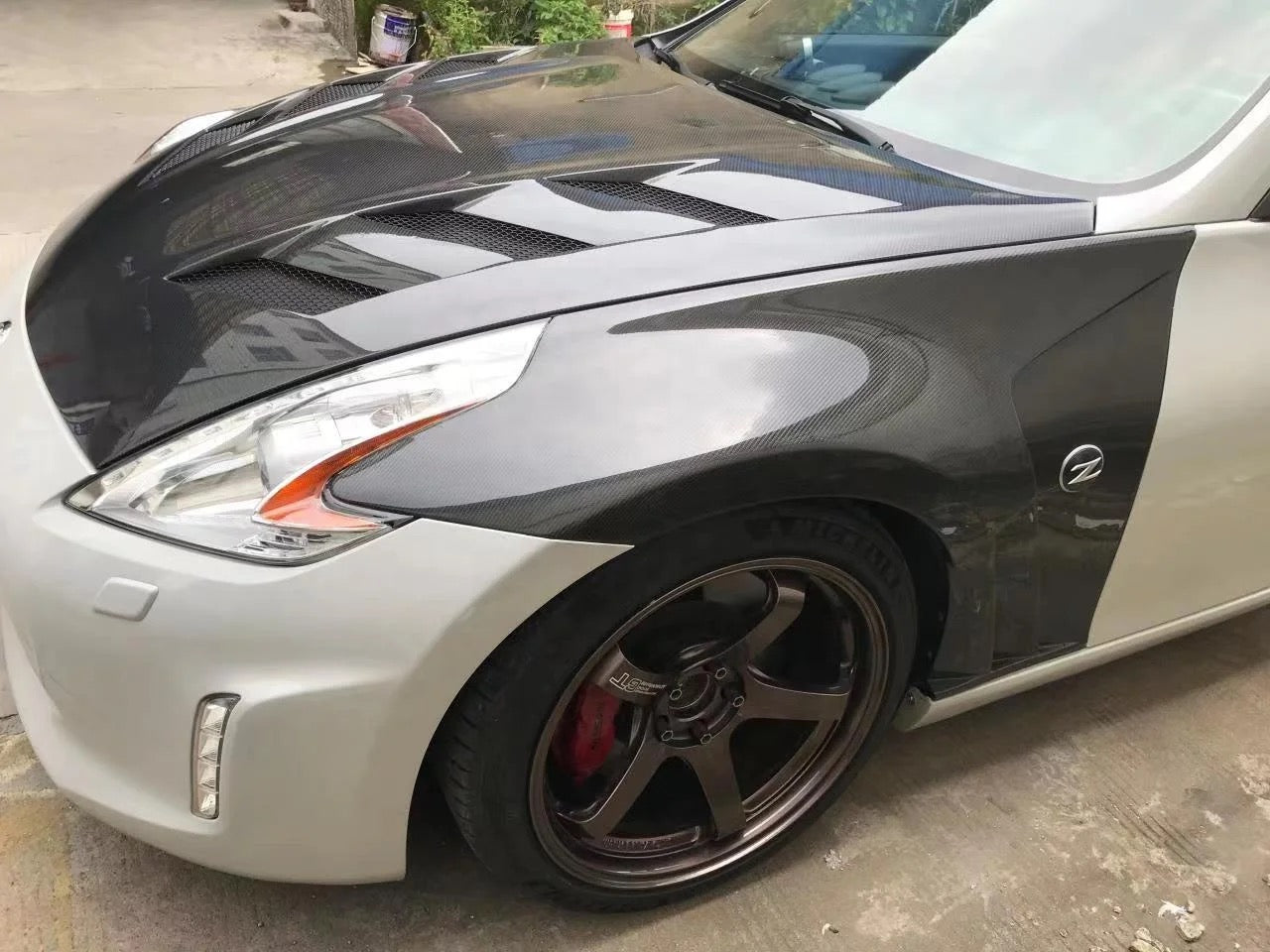 BV Carbon Fiber Fender For 2009+ 370z