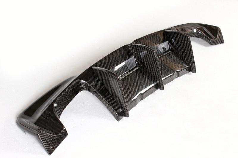 BMW 1 Series E82 1M Carbon Fiber Diffuser